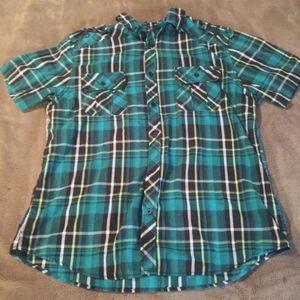 Helix Athletic Fit Men's button up casual long sleeve Size XL